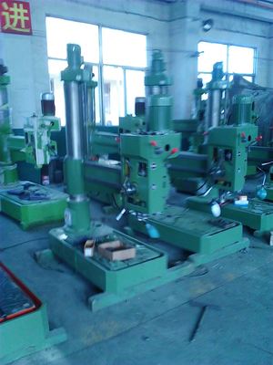 Z3040摇臂钻床 滕州领超机床的高效双速加工解决方案